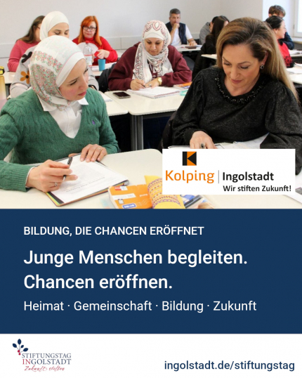 Plakat mit Menschen beim Sprache lernen und dem Slogan: Junge Menschen begleiten. Chancen eröffnen. 